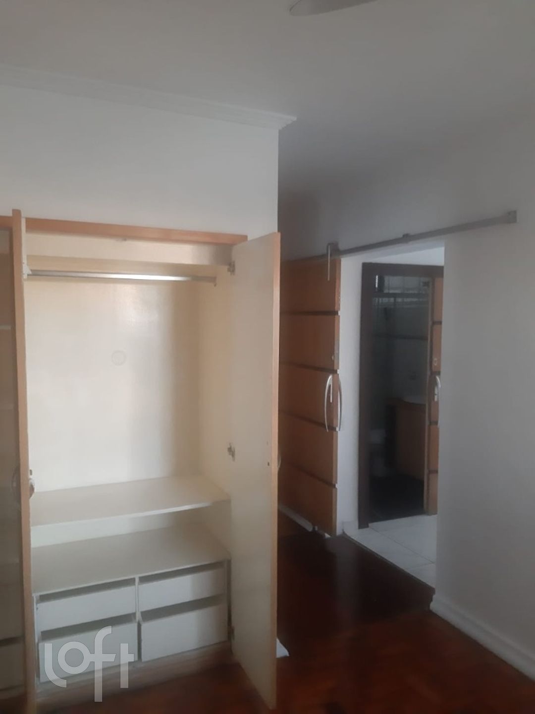 Apartamento à venda com 2 quartos, 80m² - Foto 11