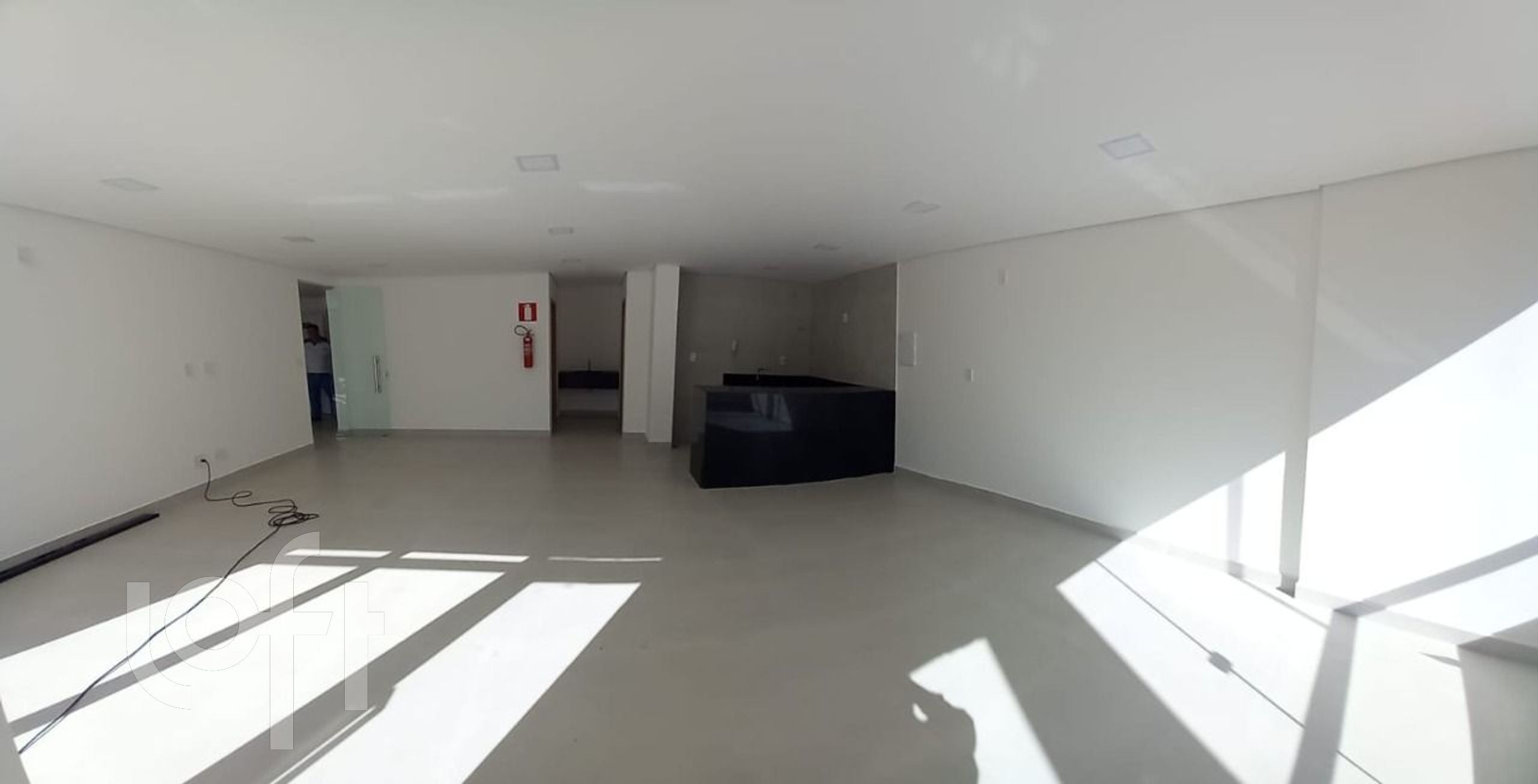 Apartamento à venda com 2 quartos, 110m² - Foto 32