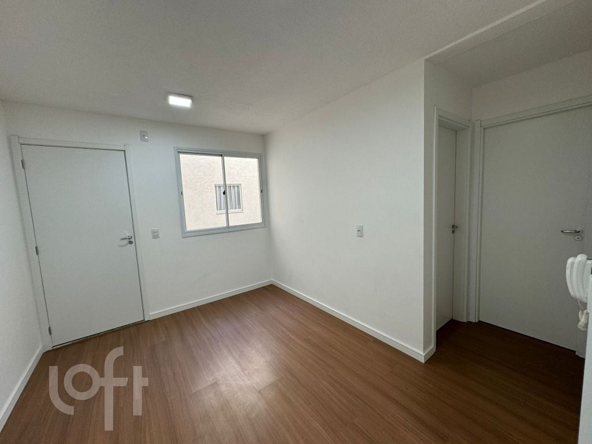 Apartamento à venda com 2 quartos, 42m² - Foto 2