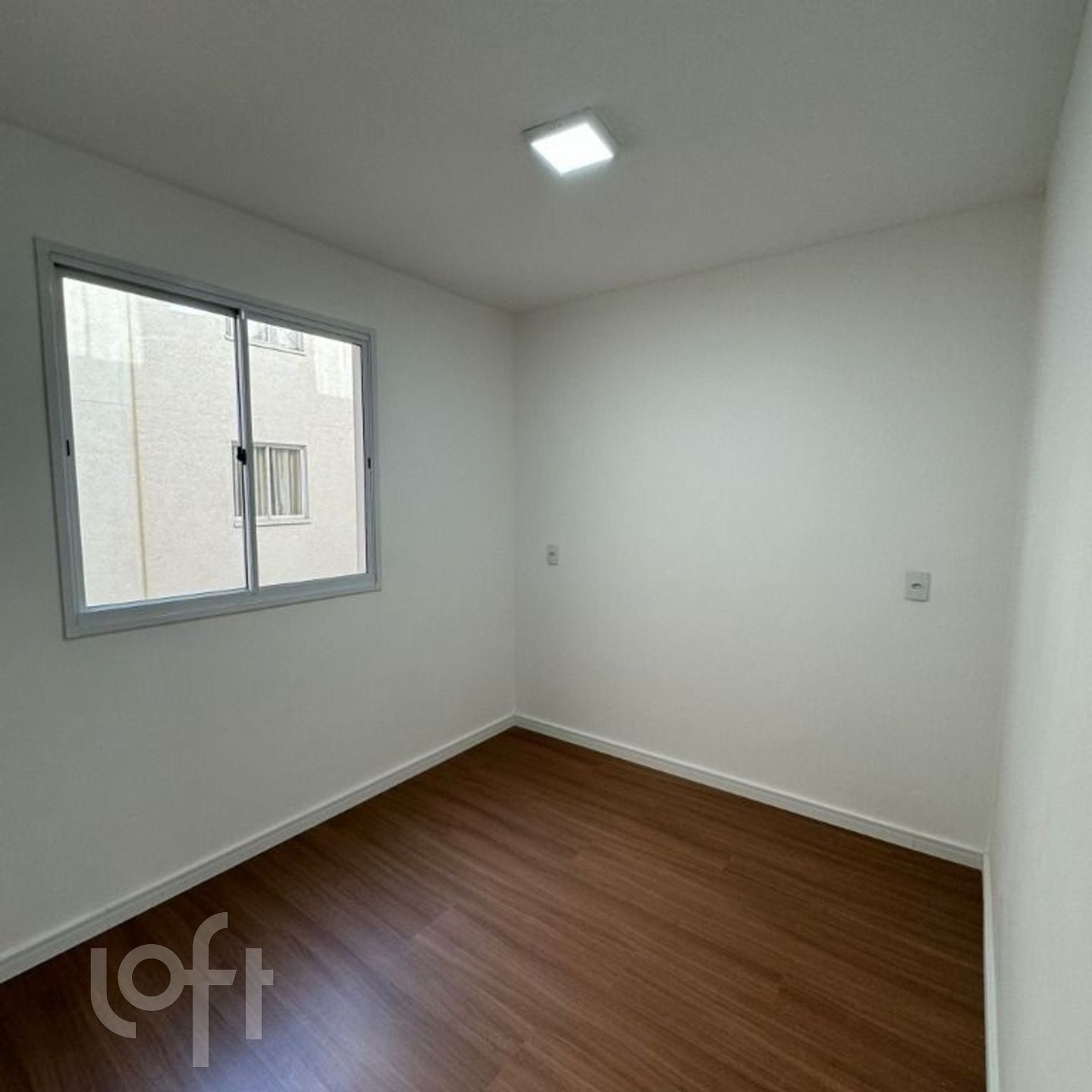 Apartamento à venda com 2 quartos, 42m² - Foto 6