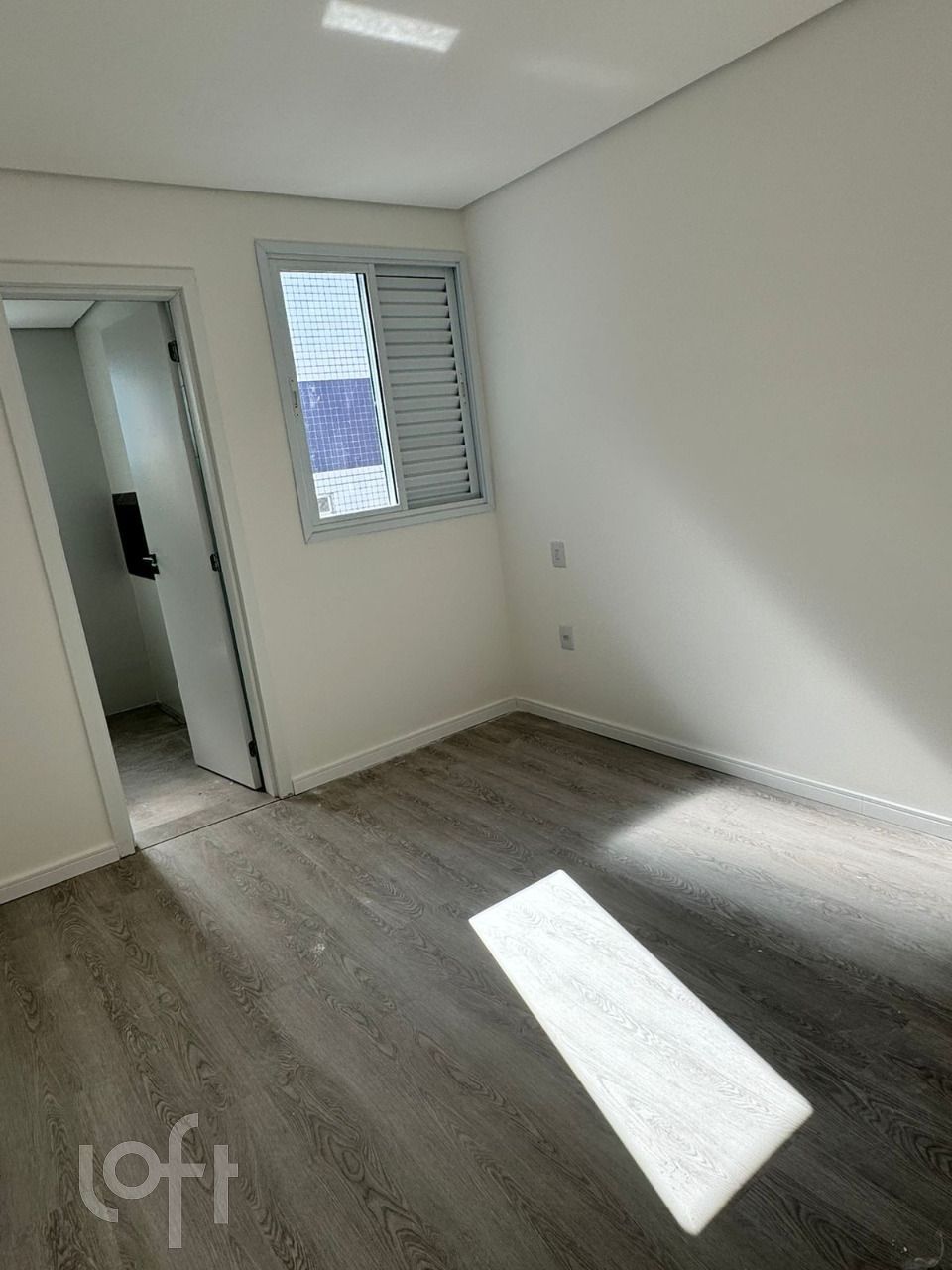 Apartamento à venda com 3 quartos, 144m² - Foto 10