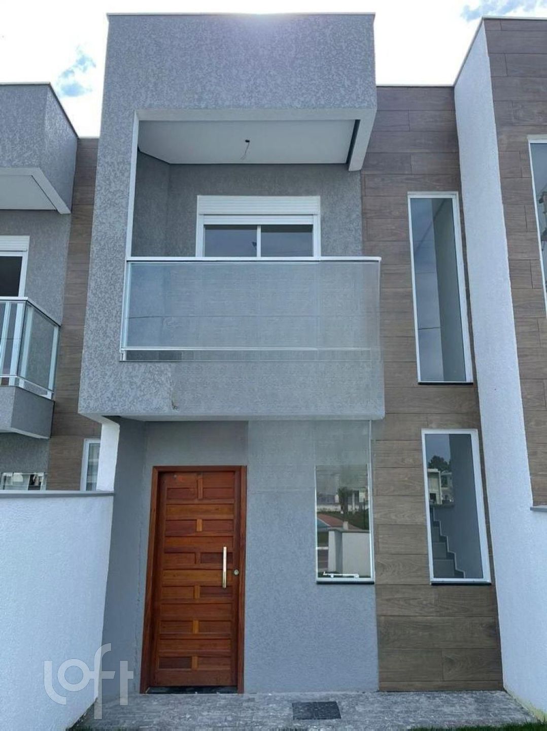 Casa Residencial com 122m², 2 quartos, 2 suítes, 2 garagens, no bairro São João do Rio Vermelho em Florianópolis