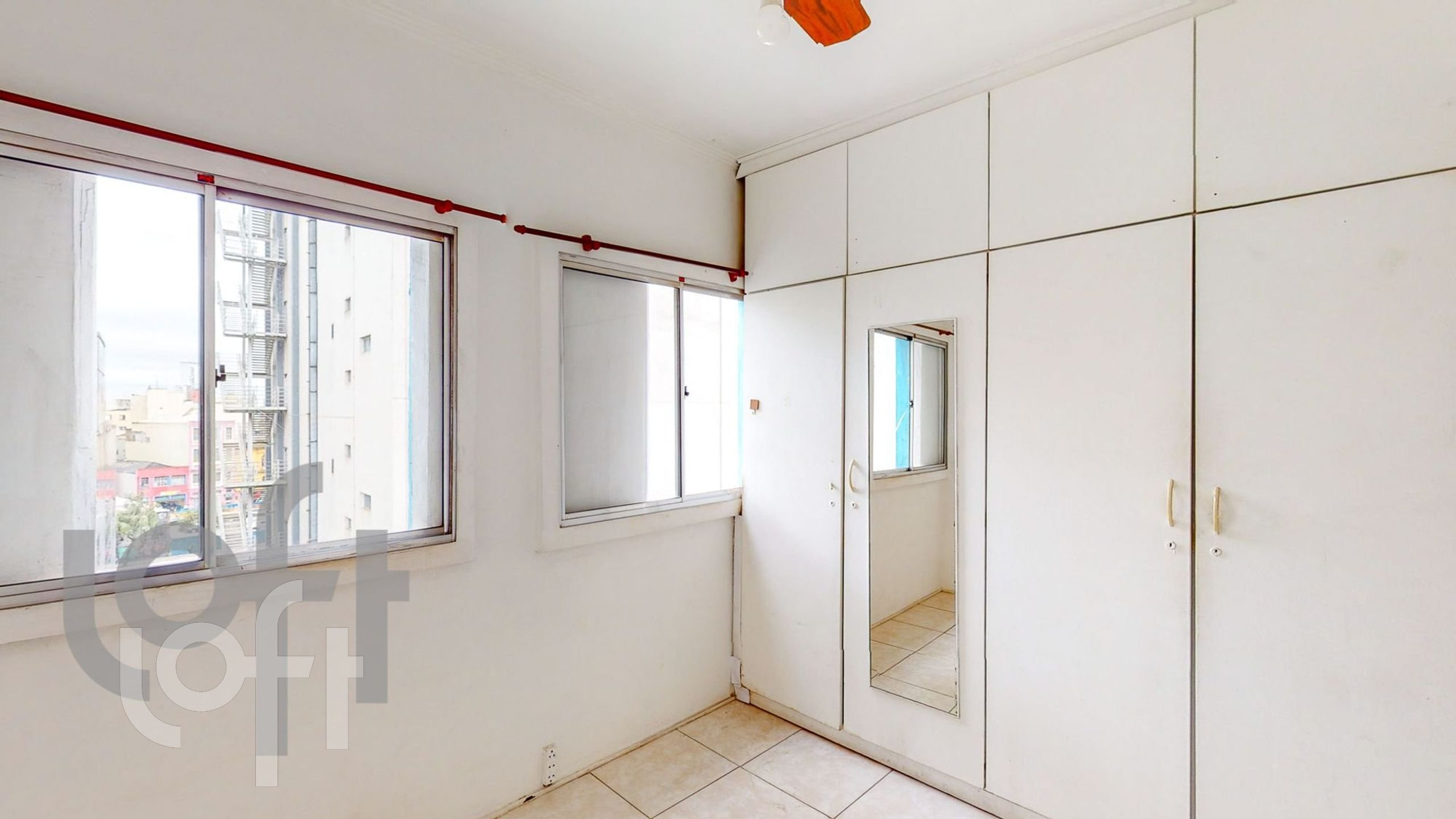 Apartamento à venda com 1 quarto, 40m² - Foto 10