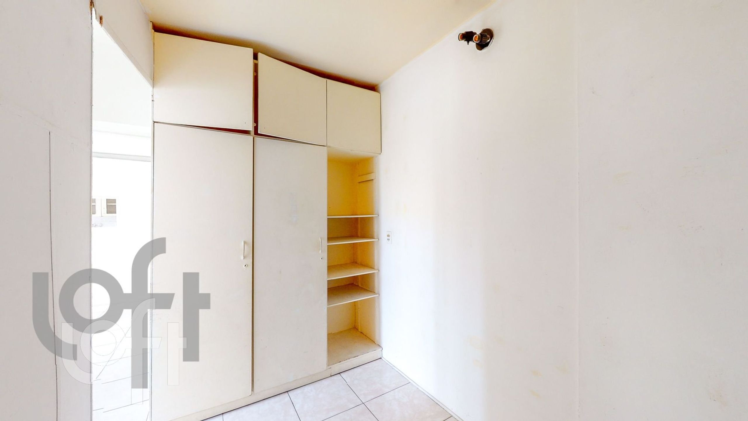 Apartamento à venda com 1 quarto, 40m² - Foto 5