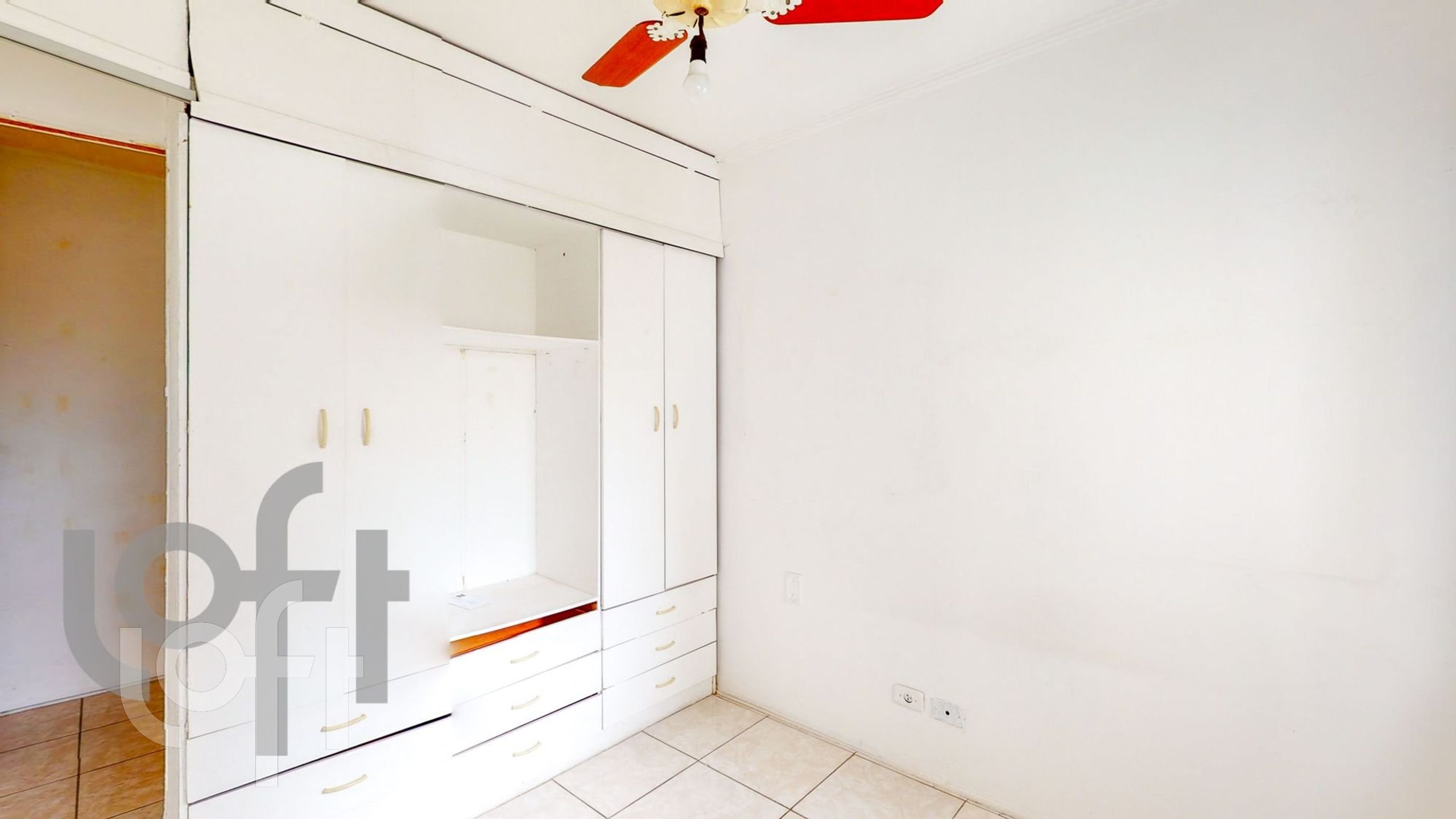 Apartamento à venda com 1 quarto, 40m² - Foto 12