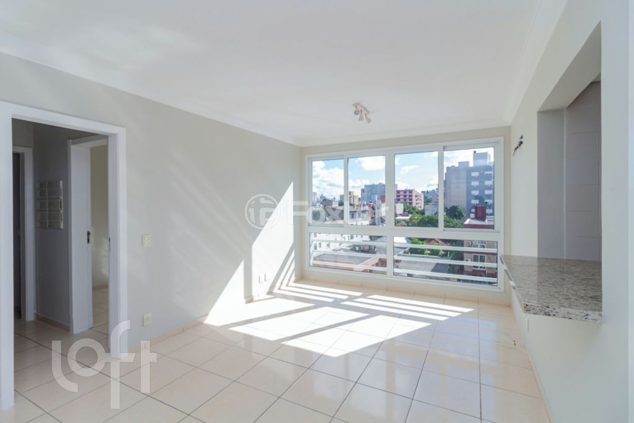Apartamento com 70m², 2 dormitórios, 1 suíte, 1 vaga, Petrópolis em Porto Alegre