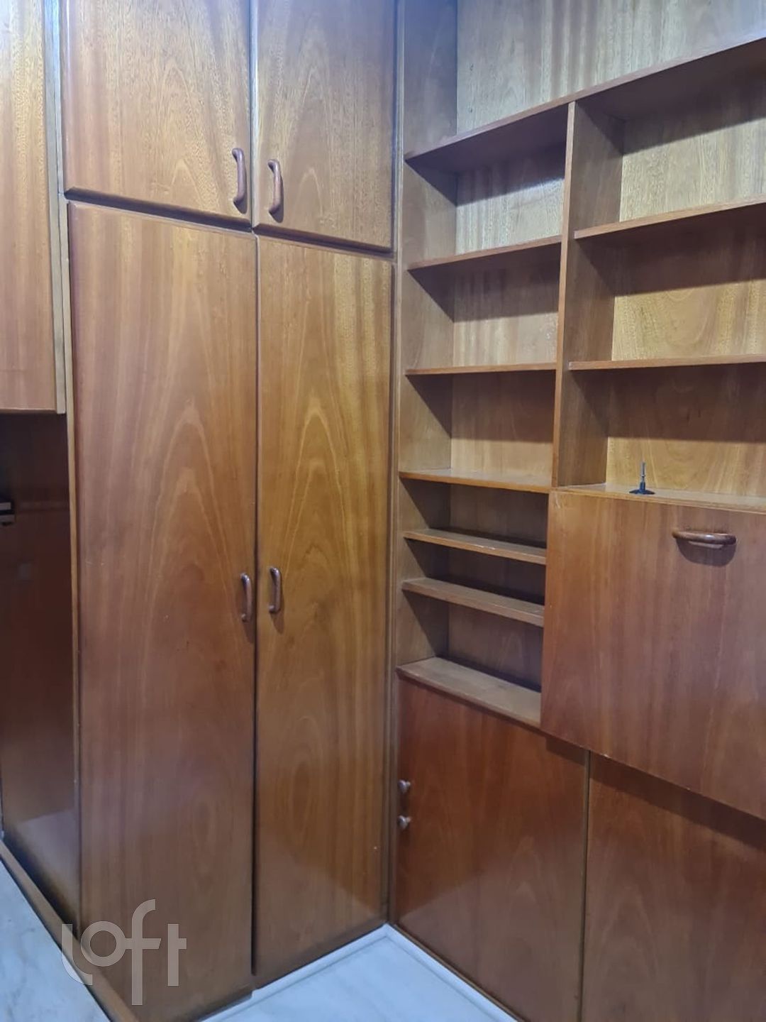 Apartamento à venda com 2 quartos, 55m² - Foto 2