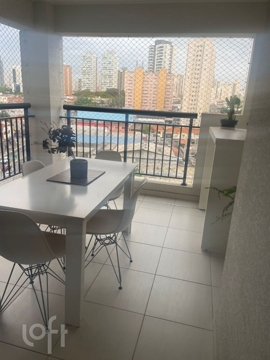 Apartamento à venda com 2 quartos, 66m² - Foto 3