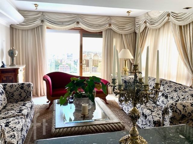 Apartamento com 628m², 4 dormitórios, 3 suítes, 3 vagas, Rio Branco em Porto Alegre