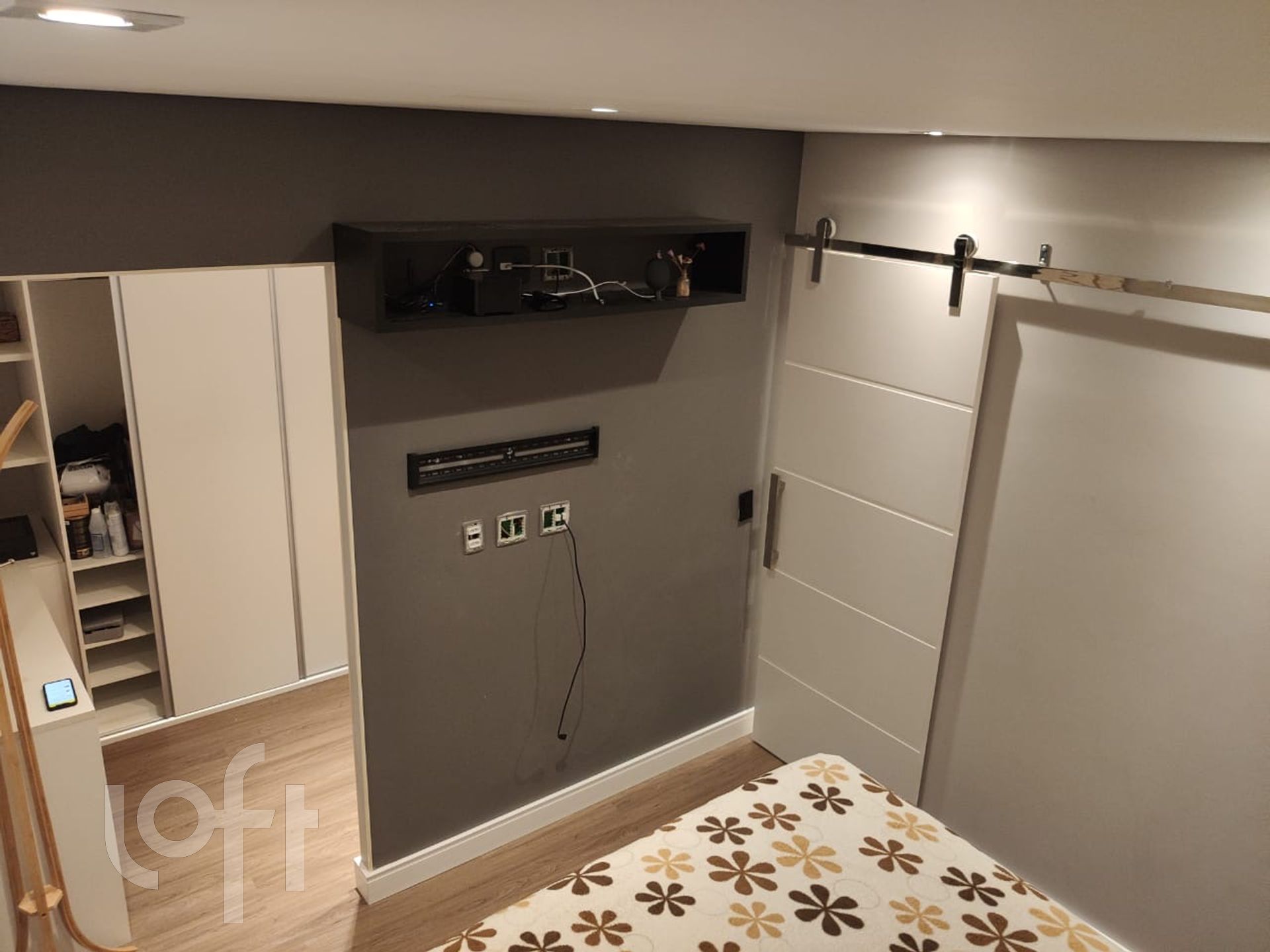 Apartamento à venda com 2 quartos, 70m² - Foto 8