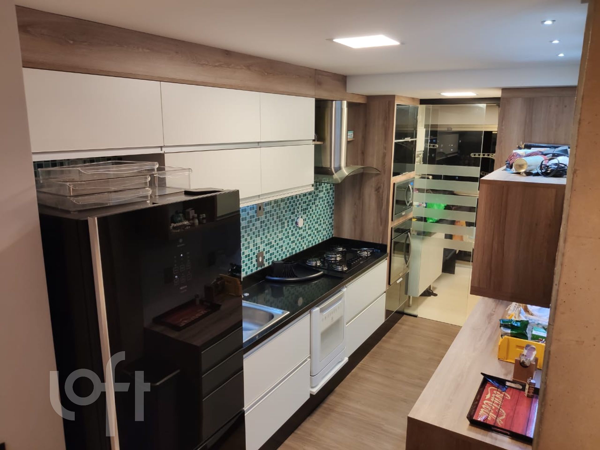 Apartamento à venda com 2 quartos, 70m² - Foto 14