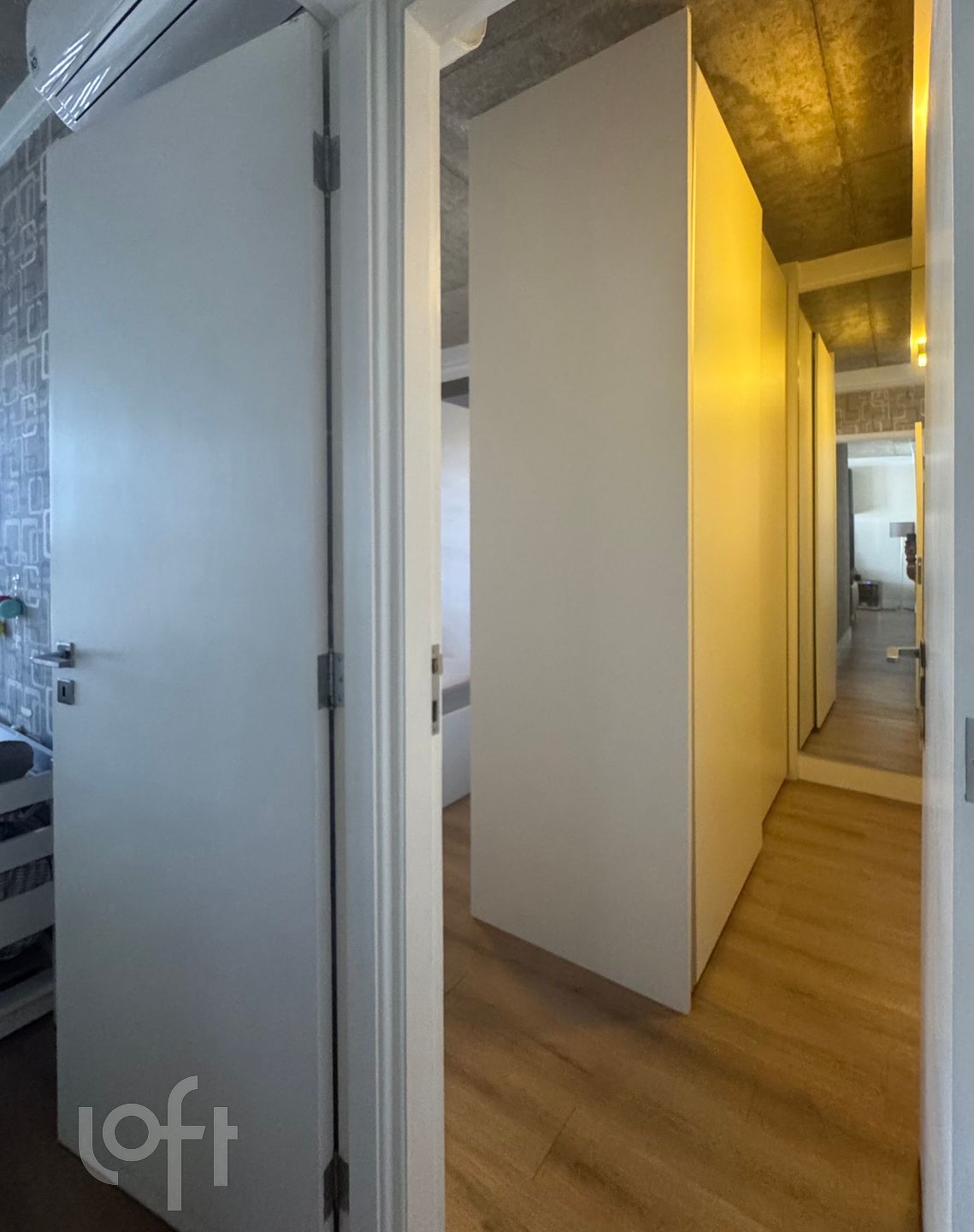 Apartamento à venda com 2 quartos, 70m² - Foto 6