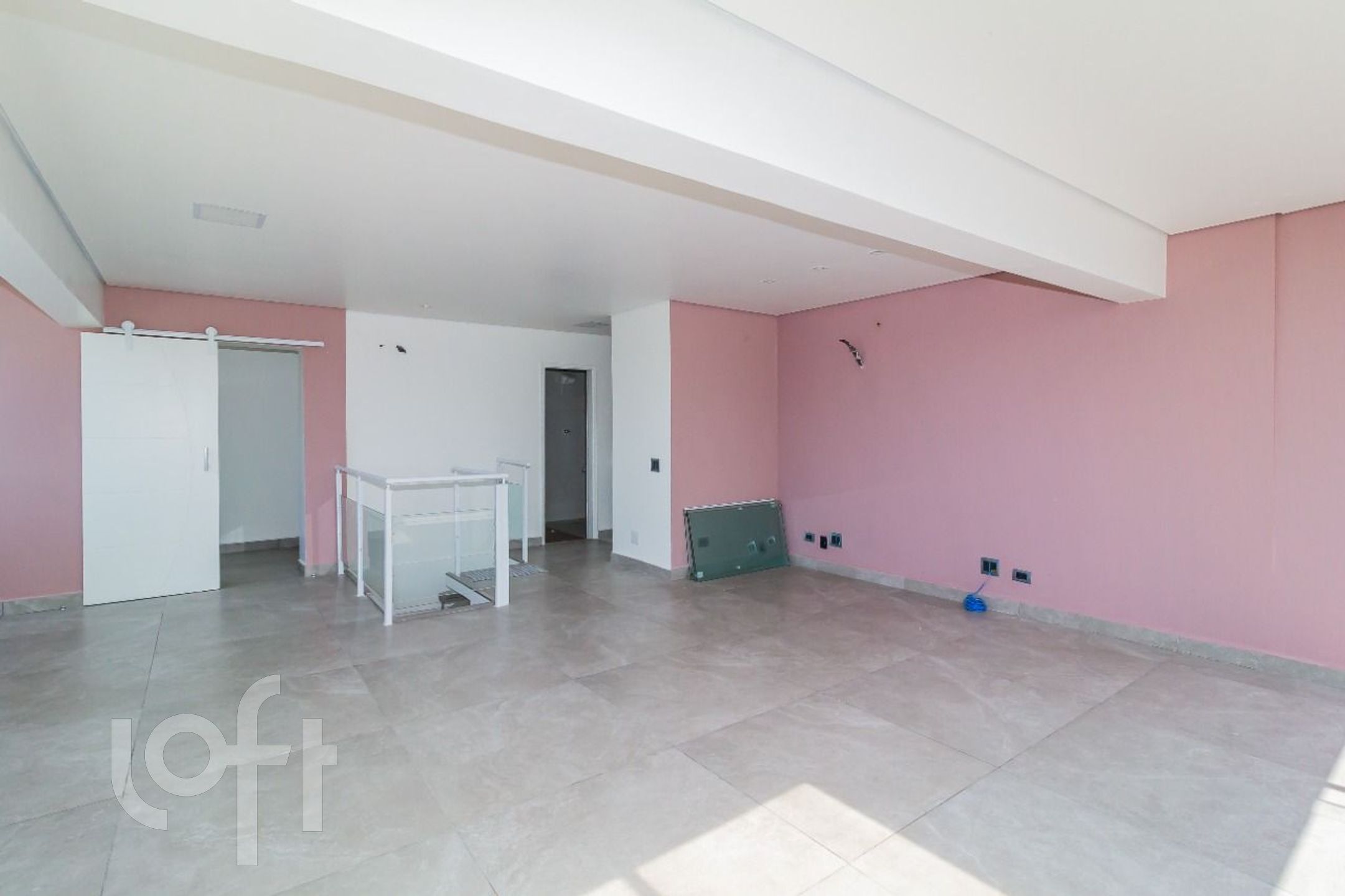 Apartamento à venda com 3 quartos, 125m² - Foto 3