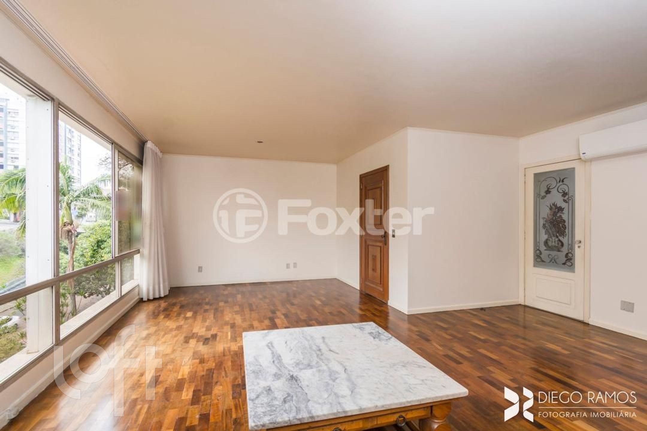 Apartamento com 126m², 3 dormitórios, 1 suíte, 1 vaga, Rio Branco em Porto Alegre