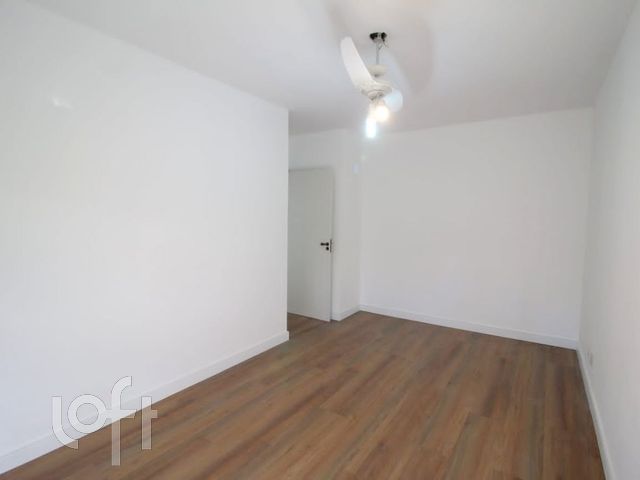 Apartamento com 73m², 2 dormitórios, Auxiliadora em Porto Alegre