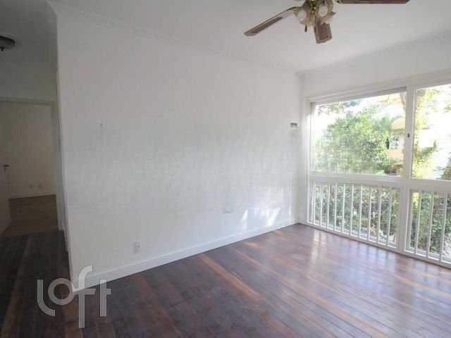 Apartamento com 73m², 2 dormitórios, Auxiliadora em Porto Alegre