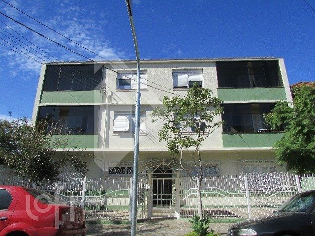 Apartamento com 93m², 3 dormitórios, São João em Porto Alegre