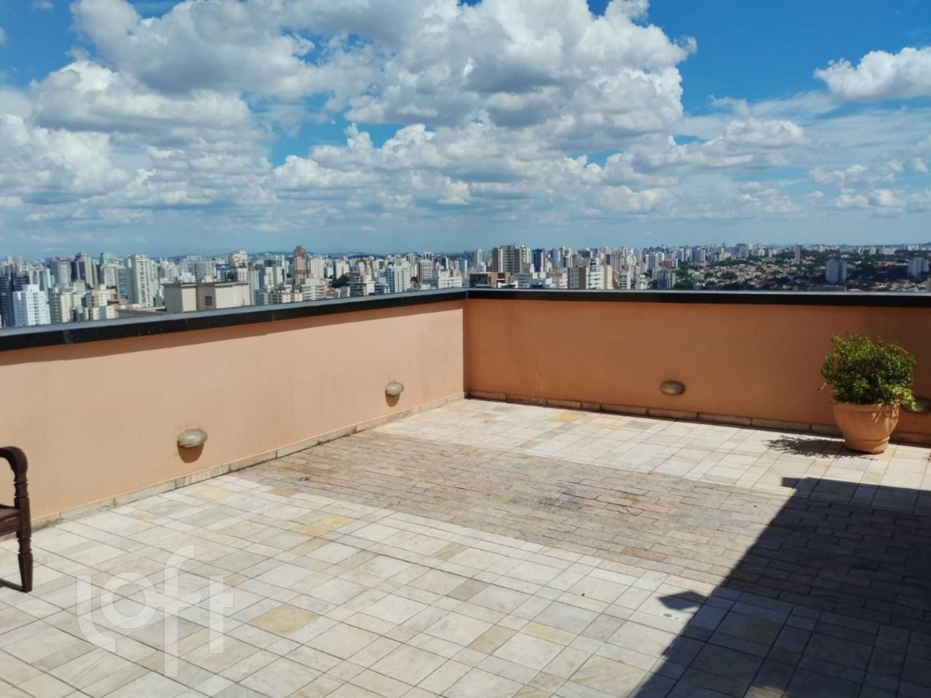 Apartamento à venda com 1 quarto, 43m² - Foto 18