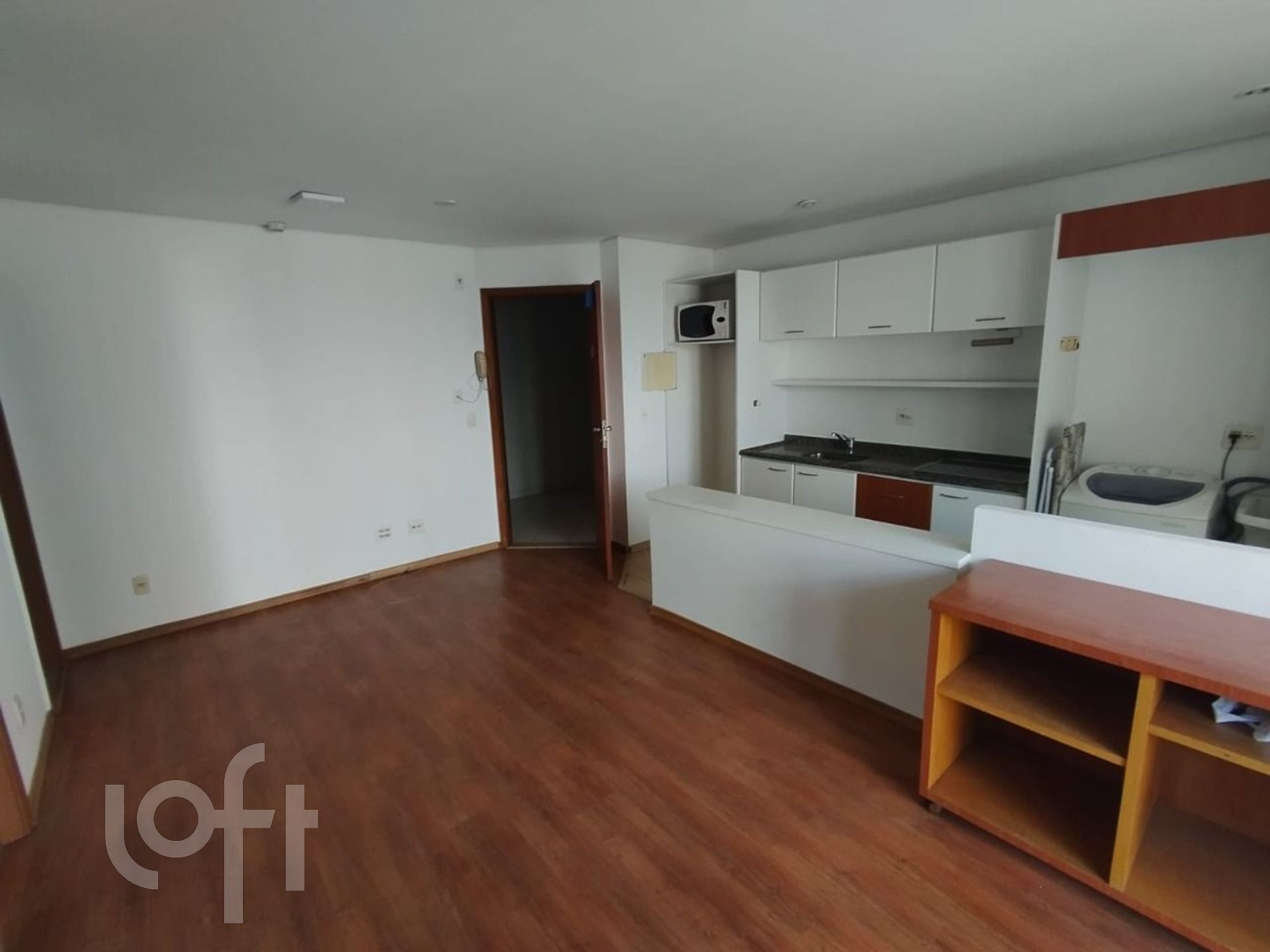 Apartamento à venda com 1 quarto, 43m² - Foto 2