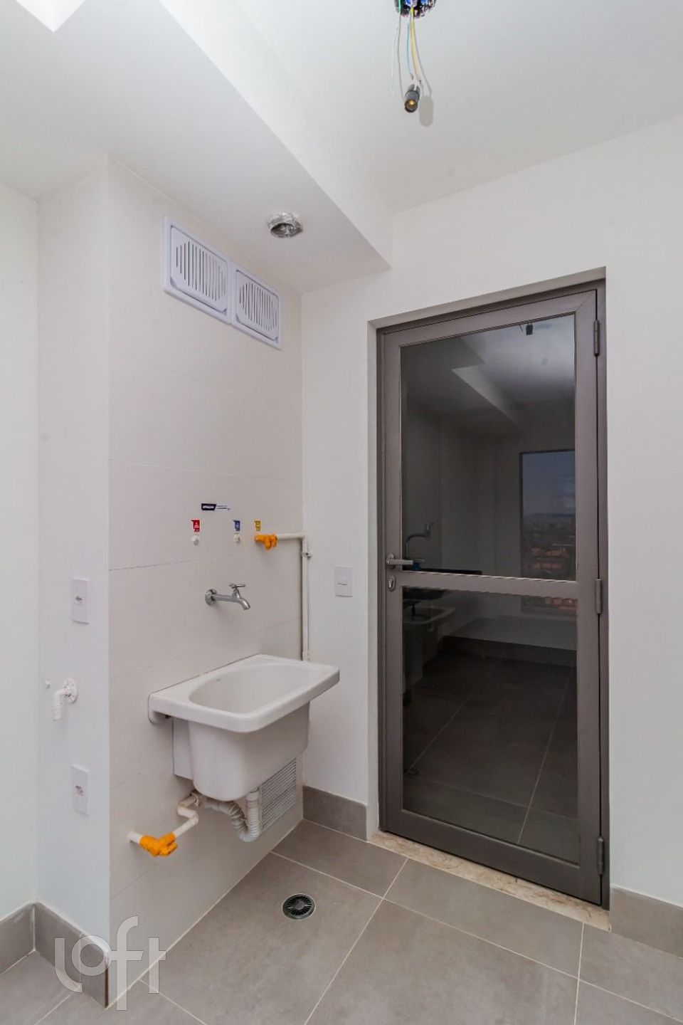 Apartamento à venda com 2 quartos, 74m² - Foto 14