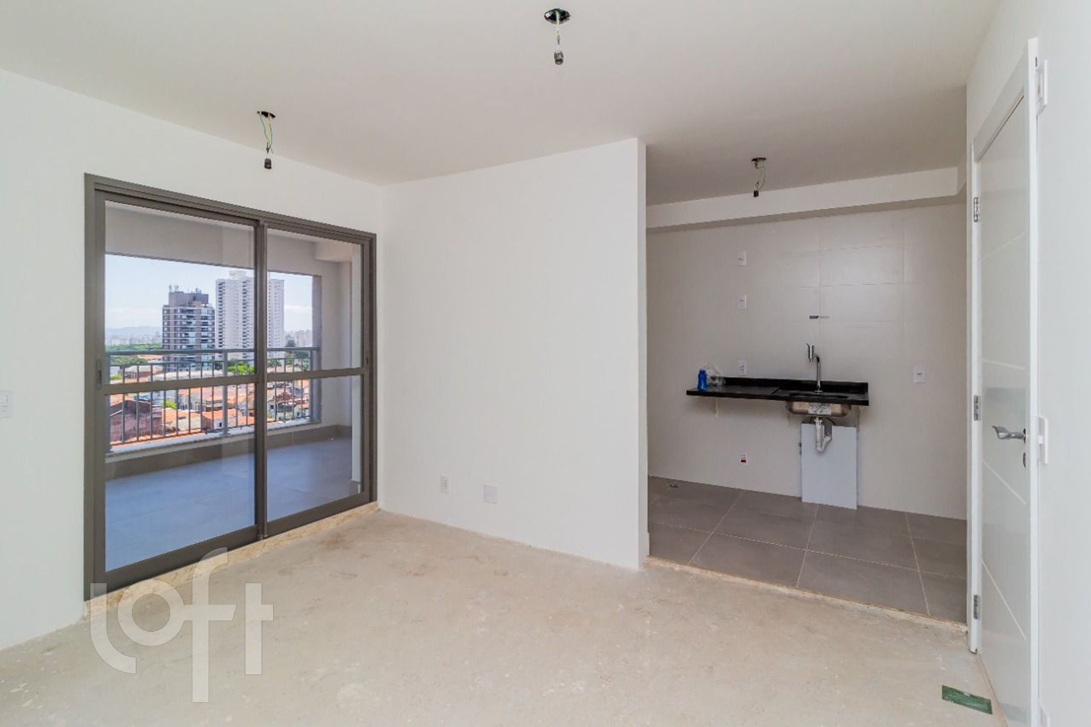 Apartamento à venda com 2 quartos, 74m² - Foto 1