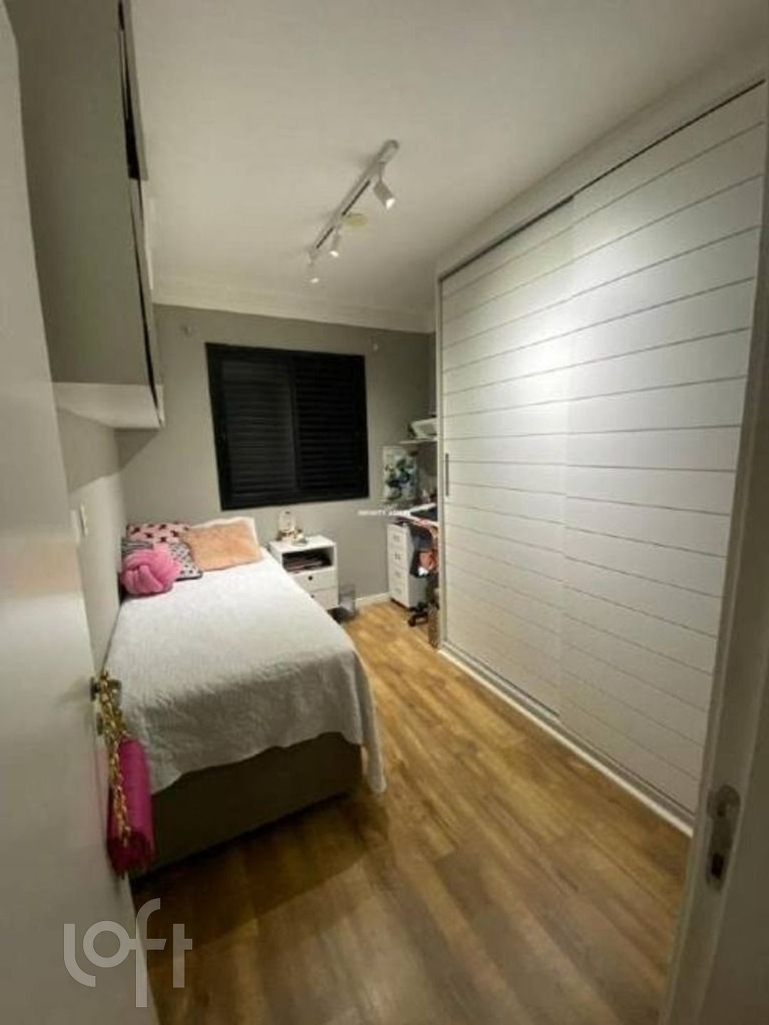 Apartamento à venda com 3 quartos, 83m² - Foto 10