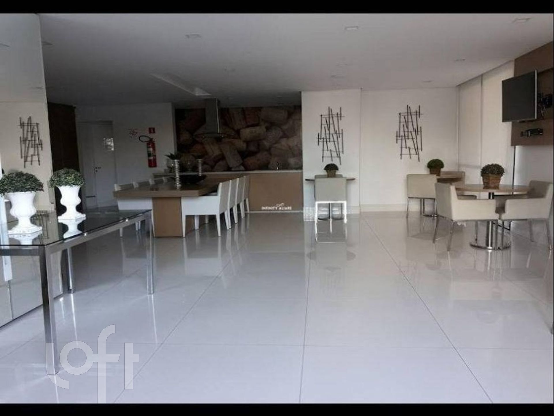 Apartamento à venda com 3 quartos, 83m² - Foto 19