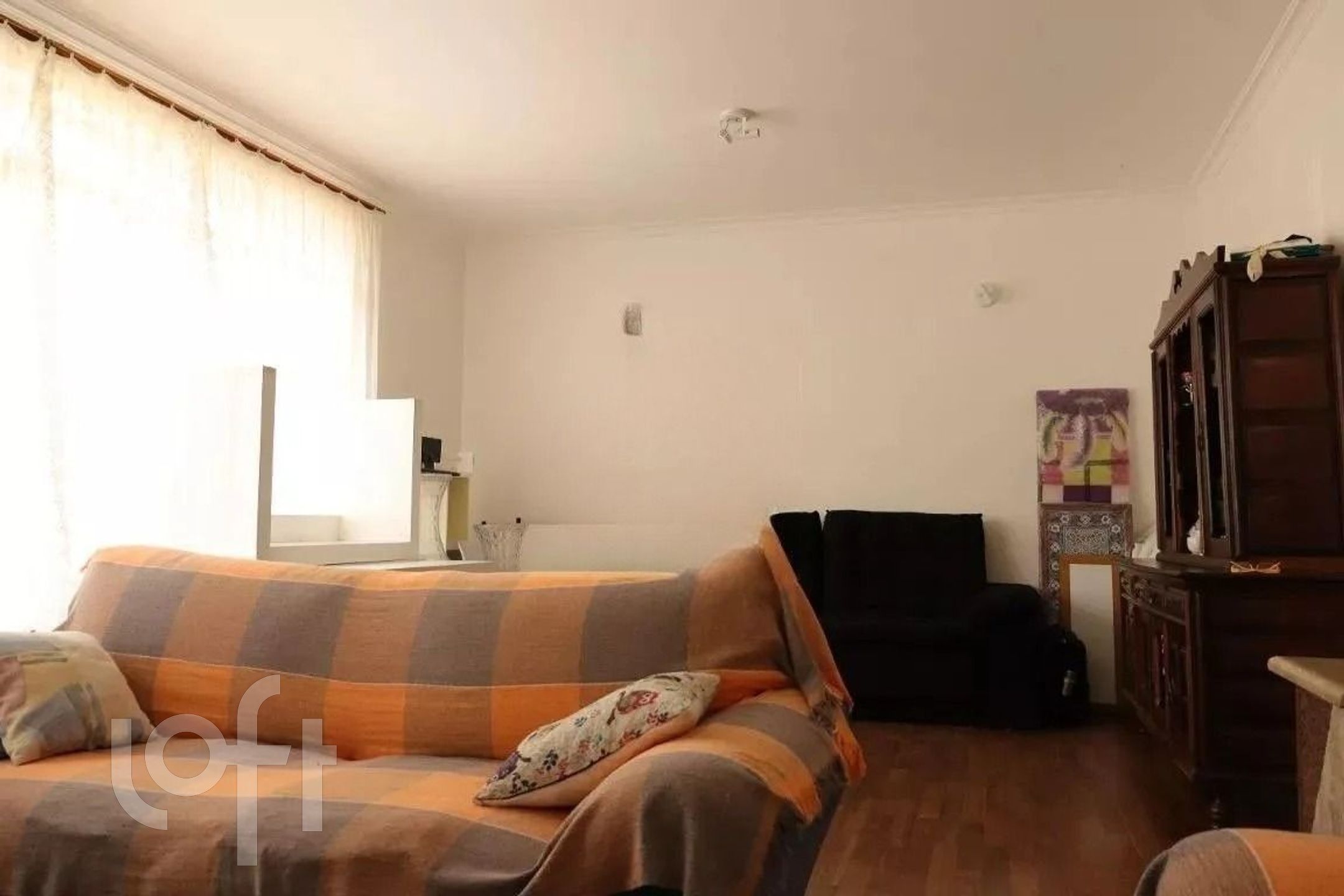 Casa à venda com 3 quartos, 205m² - Foto 2