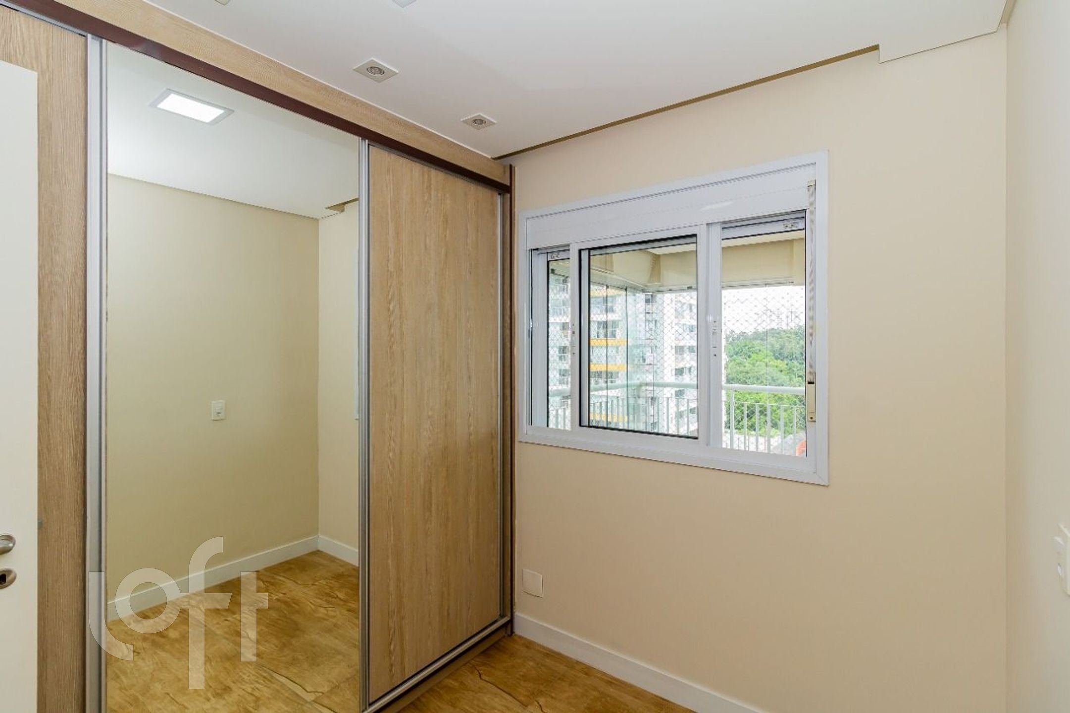 Apartamento à venda com 3 quartos, 85m² - Foto 13