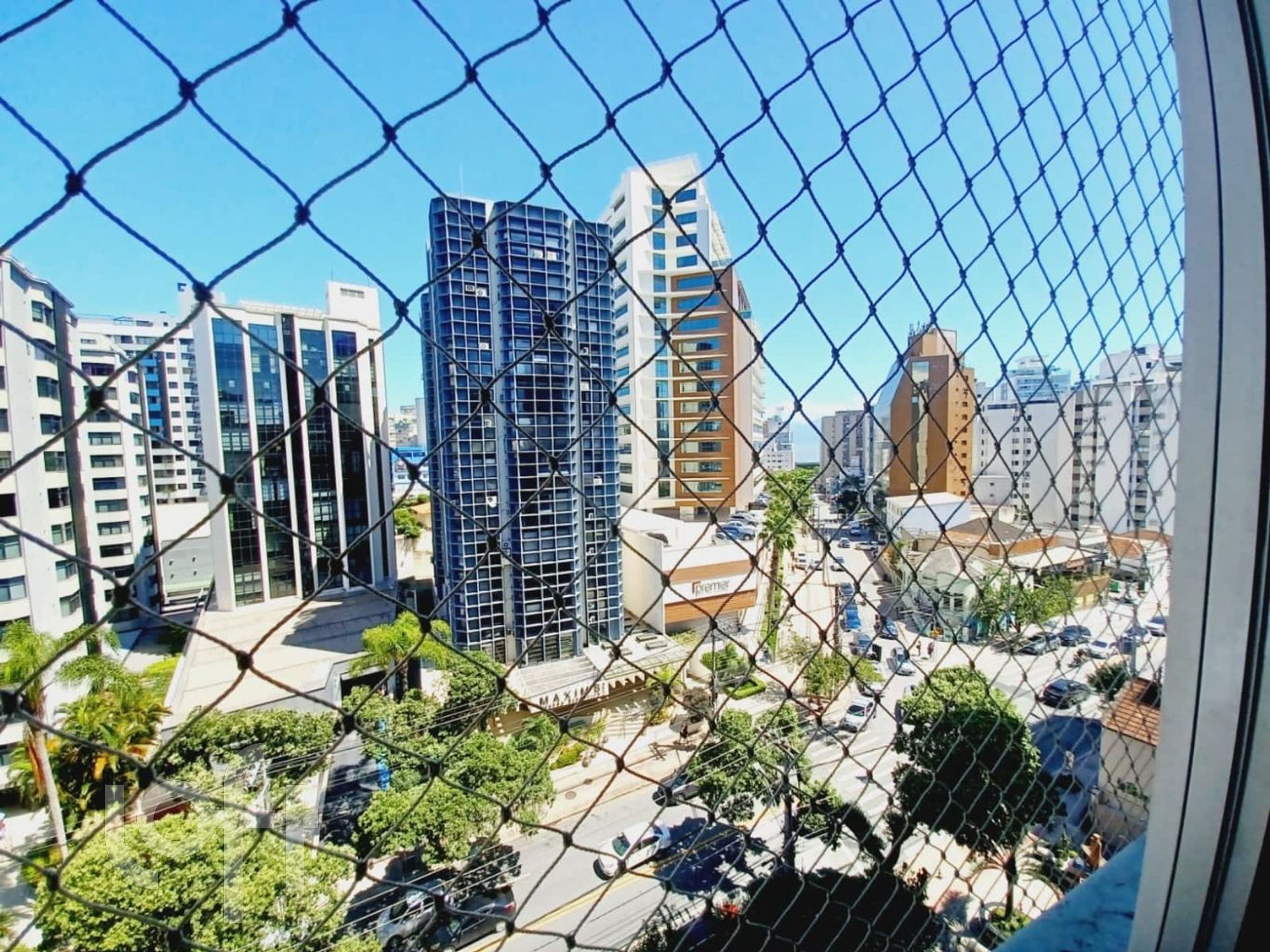 Apartamento à venda em Centro com 62 m², 2 quartos