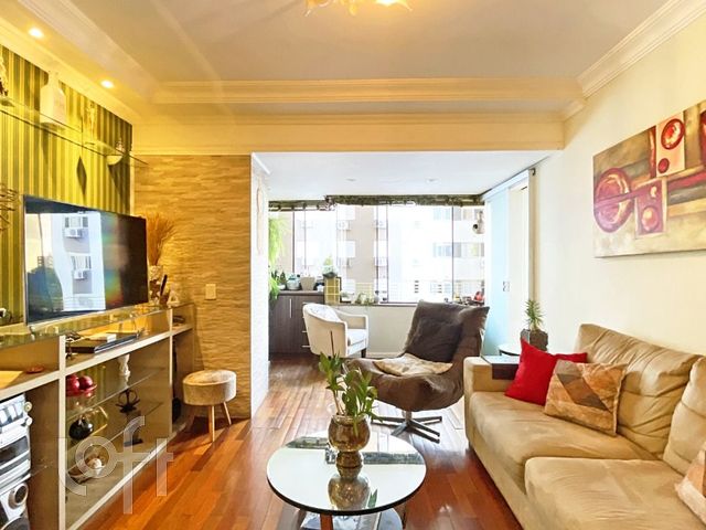 Apartamento com 109m², 3 dormitórios, 1 suíte, 1 vaga, Cristo Redentor em Porto Alegre