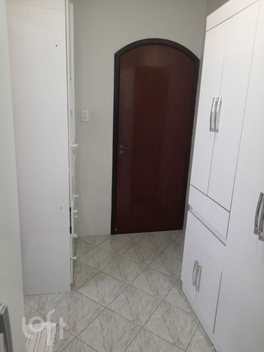 Casa à venda com 4 quartos, 305m² - Foto 8