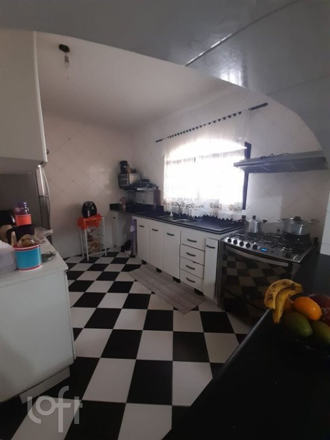 Casa à venda com 4 quartos, 305m² - Foto 30