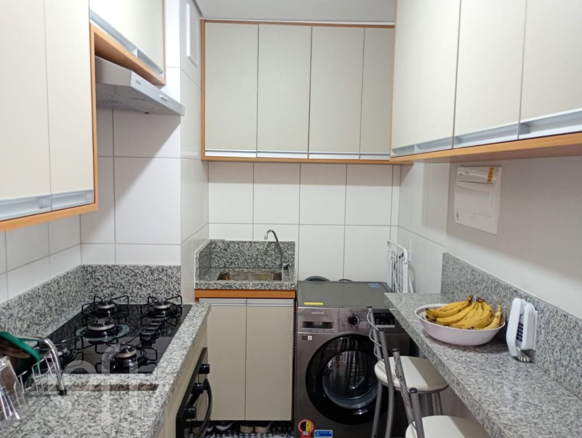 Apartamento à venda com 2 quartos, 40m² - Foto 14