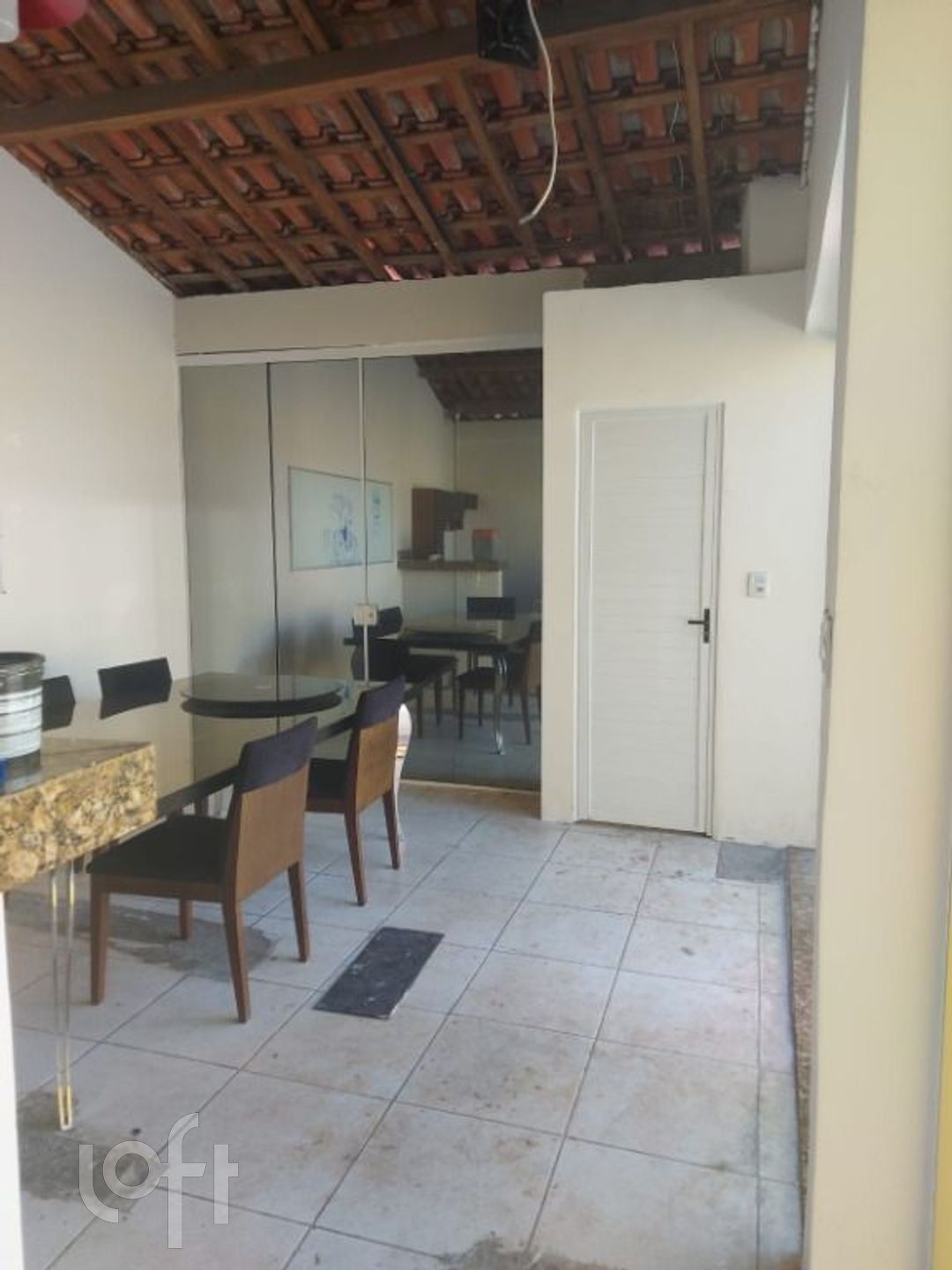 Casa à venda com 1 quarto, 60m² - Foto 5