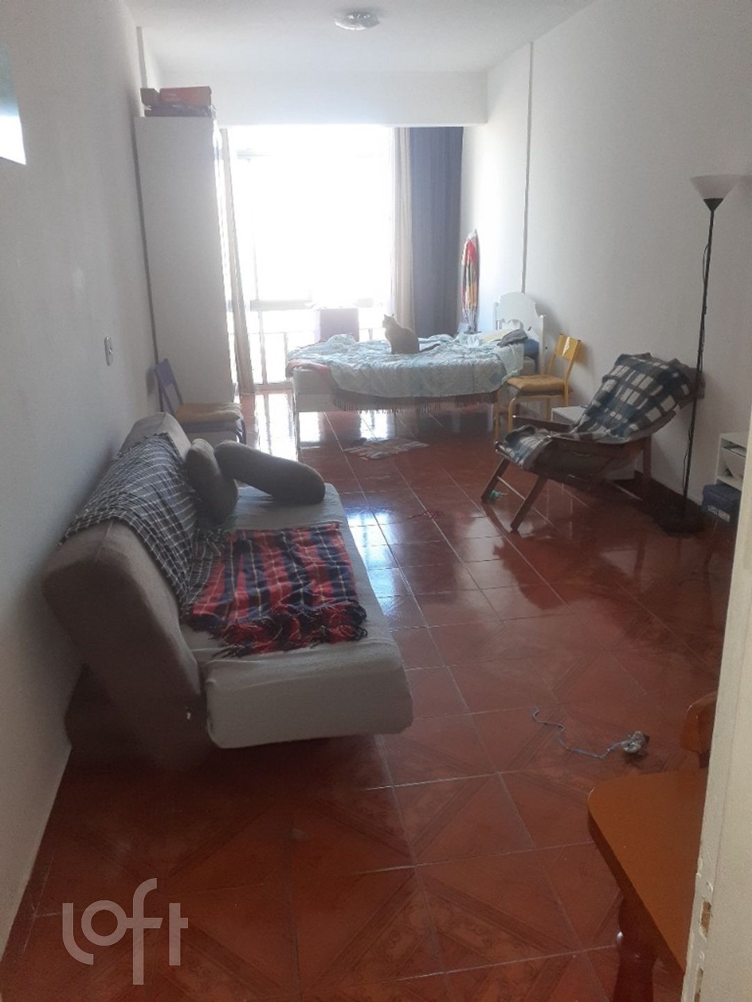 Apartamento à venda com 1 quarto, 46m² - Foto 2