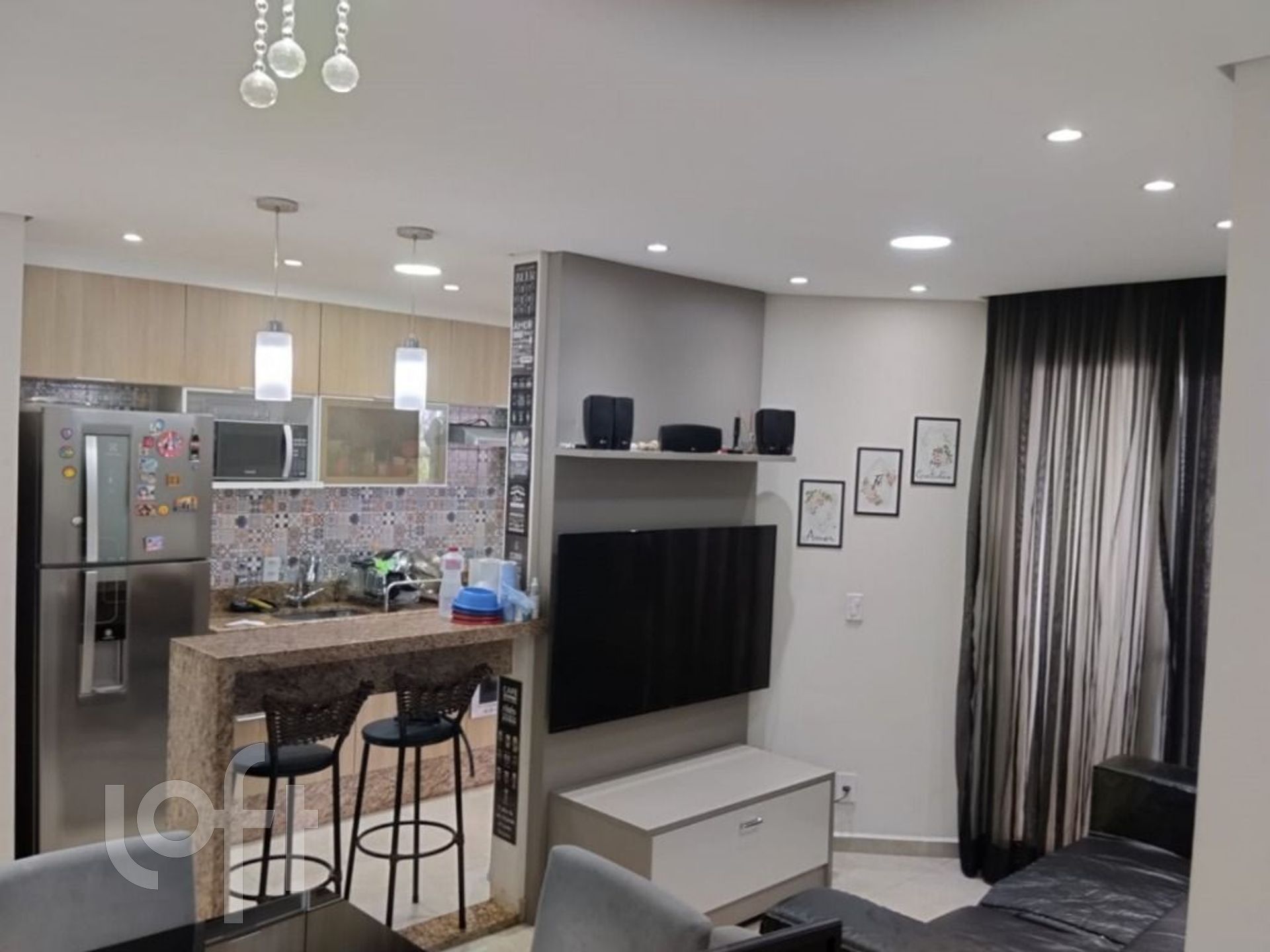 Apartamento à venda com 2 quartos, 56m² - Foto 2