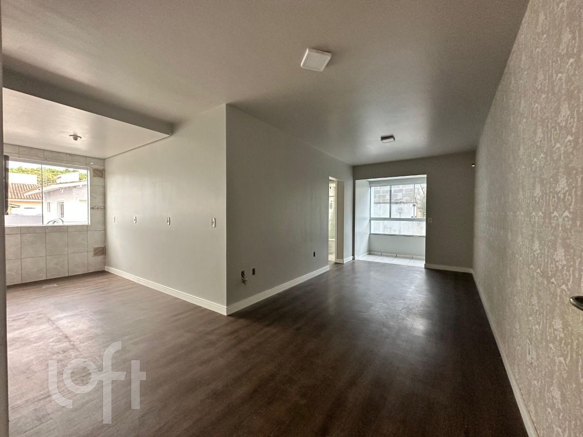 Apartamento à venda em Forquilhas com 58 m², 2 quartos, 1 vaga