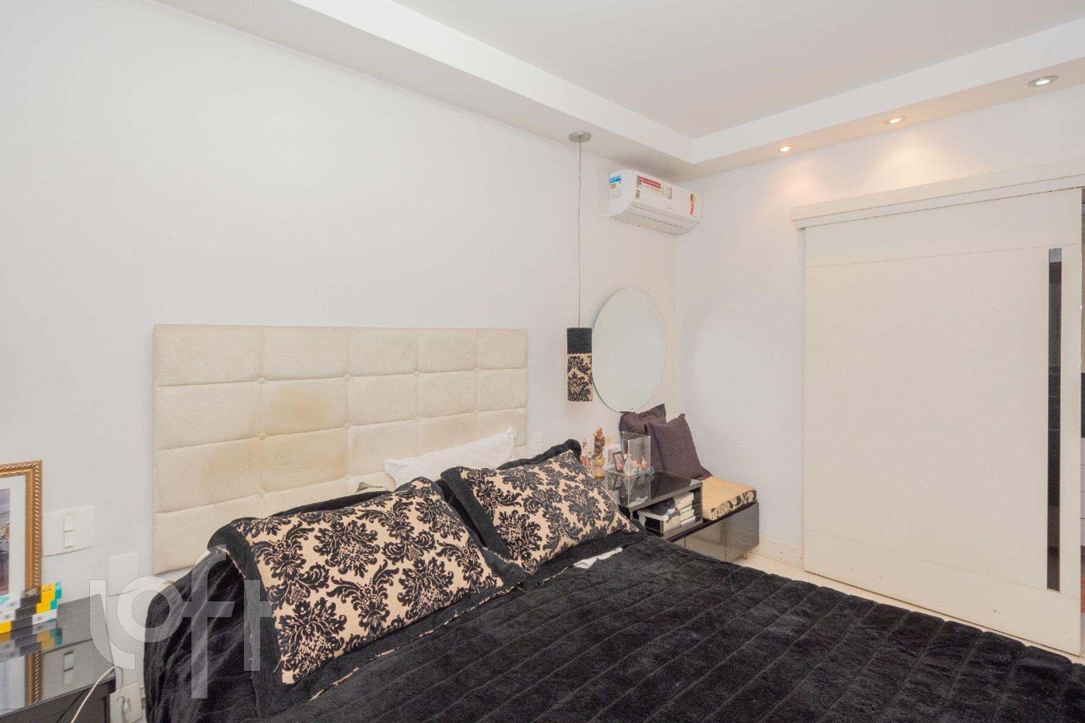 Apartamento à venda com 4 quartos, 190m² - Foto 18