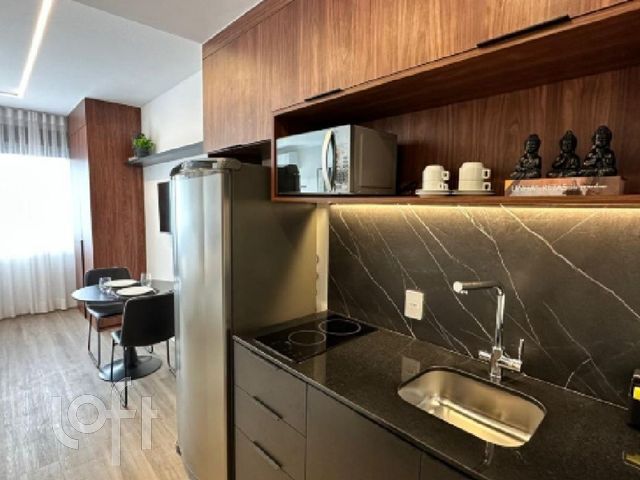 Apartamento com 24m², 1 dormitório, 1 vaga, Rio Branco em Porto Alegre