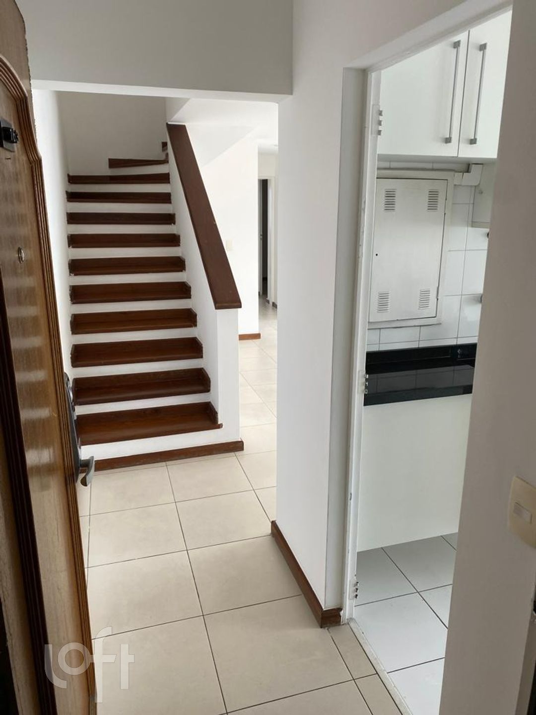 Apartamento à venda com 3 quartos, 180m² - Foto 9