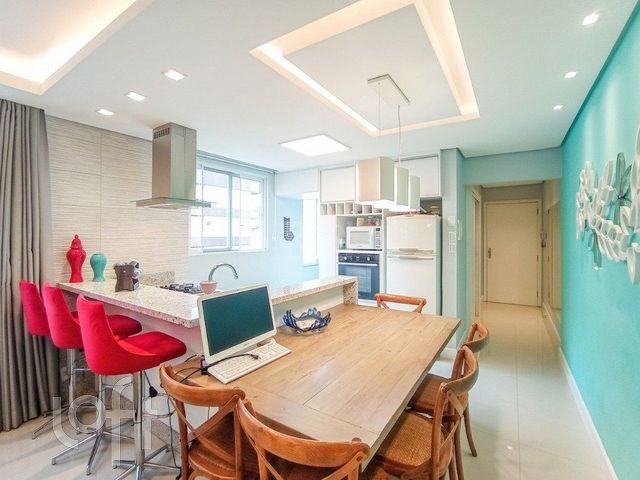 Apartamento com 83m², 2 dormitórios, Rio Branco em Porto Alegre