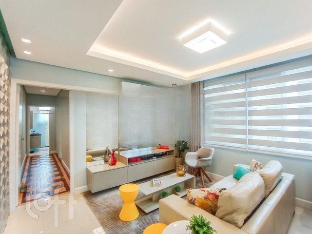 Apartamento com 83m², 2 dormitórios, Rio Branco em Porto Alegre