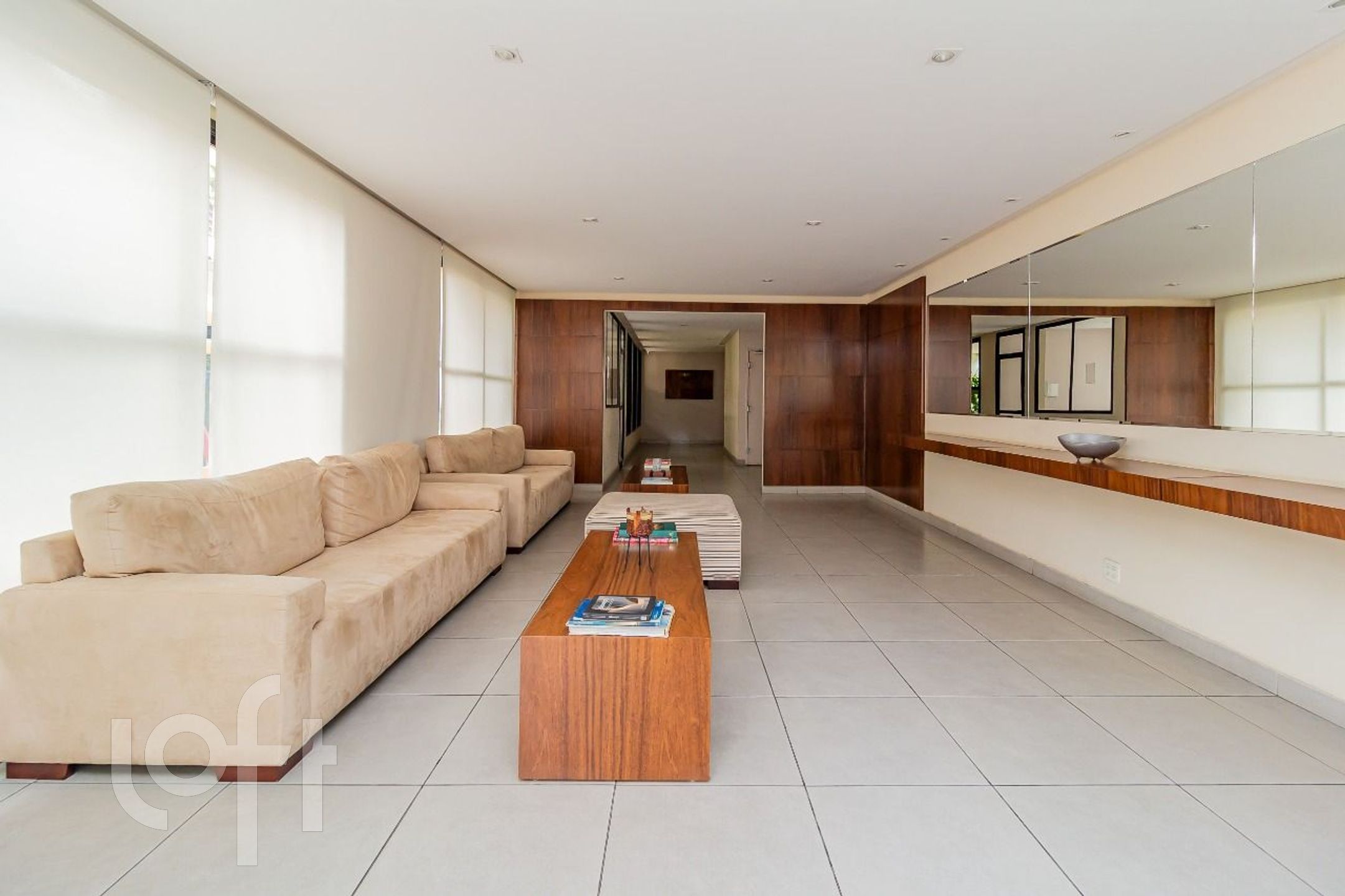 Apartamento à venda com 1 quarto, 41m² - Foto 26