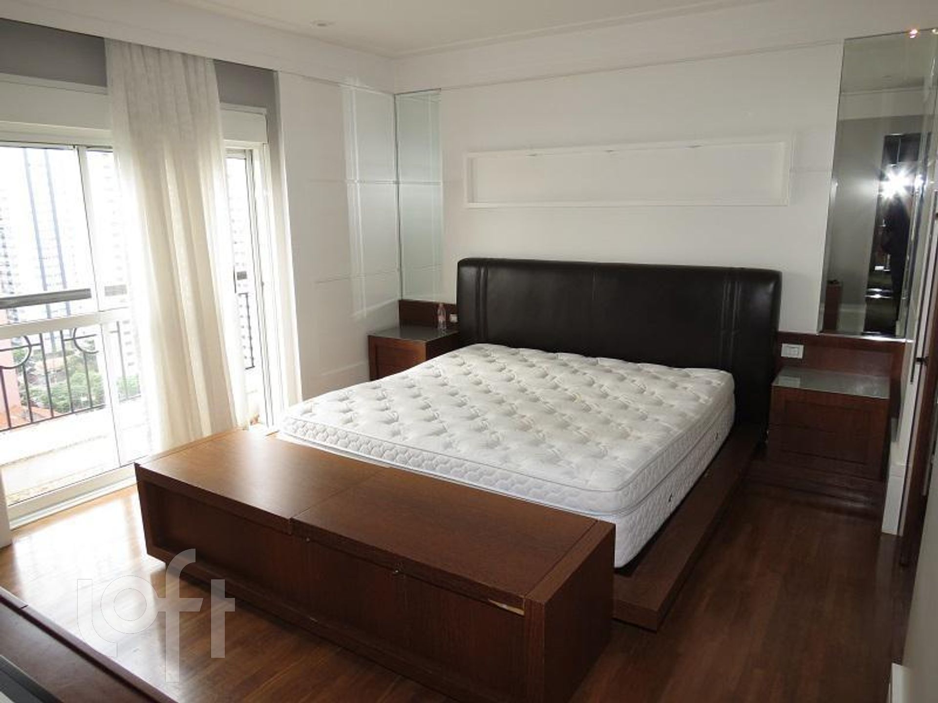 Apartamento à venda com 4 quartos, 300m² - Foto 6