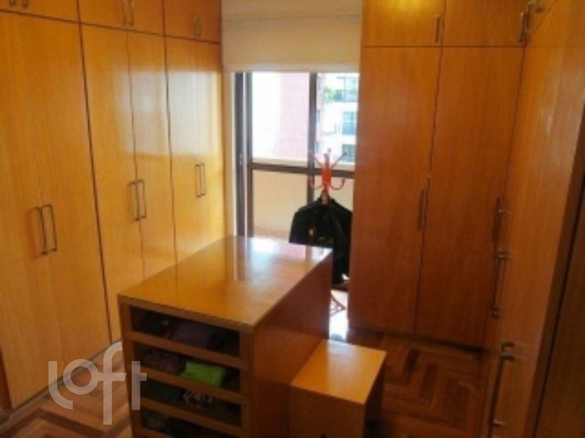 Apartamento à venda com 5 quartos, 275m² - Foto 16