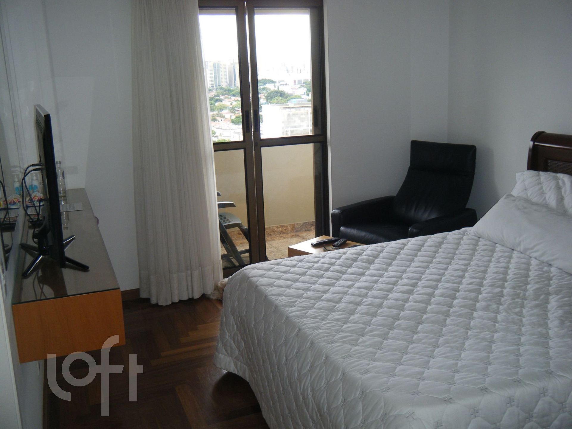 Apartamento à venda com 5 quartos, 275m² - Foto 18