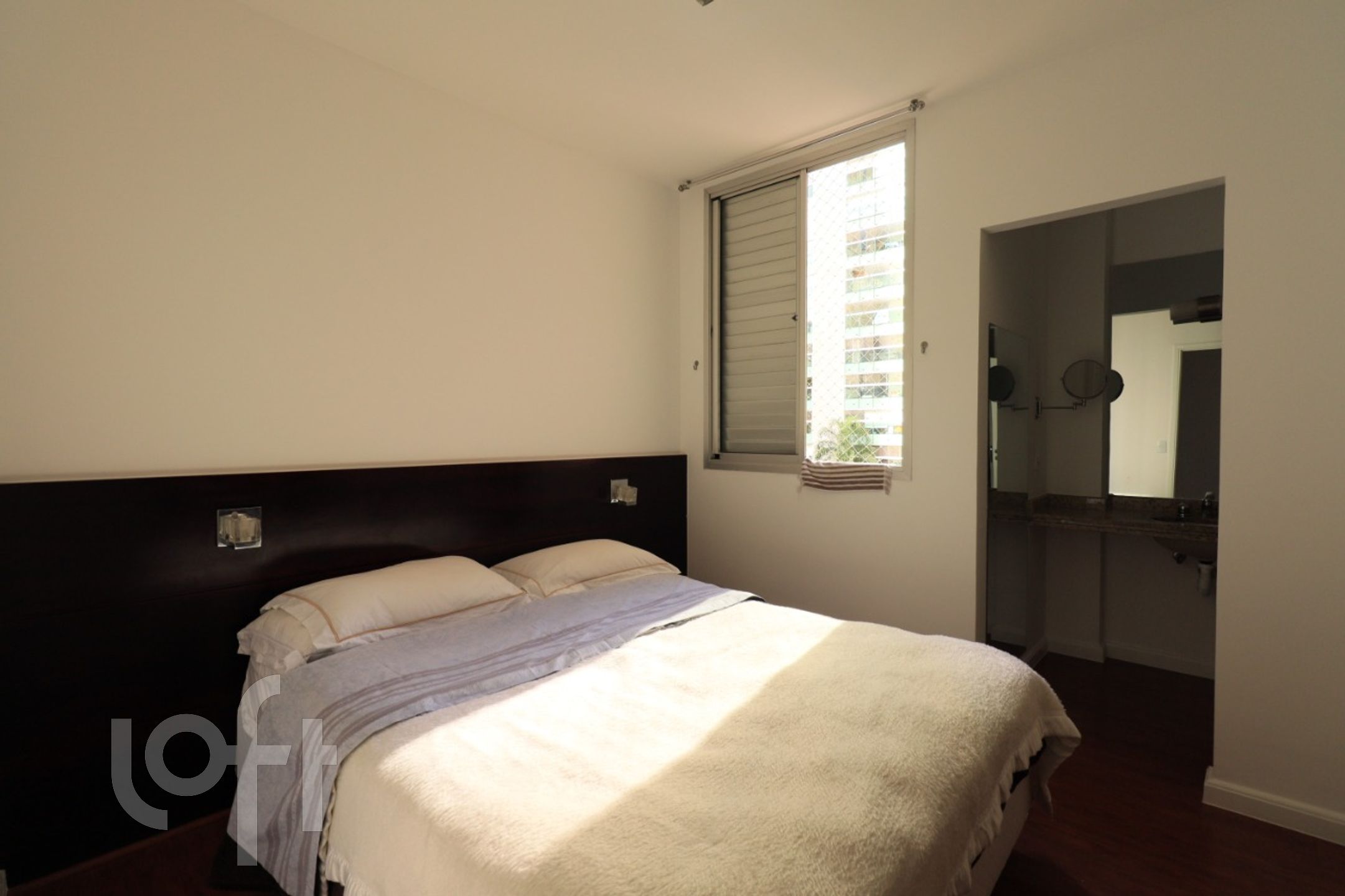 Apartamento à venda com 2 quartos, 70m² - Foto 15