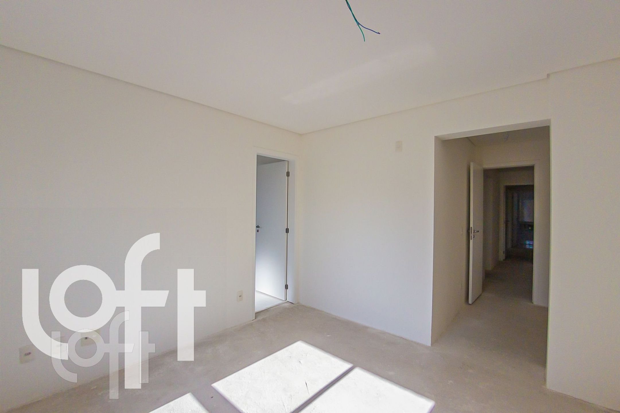 Apartamento à venda com 4 quartos, 205m² - Foto 5