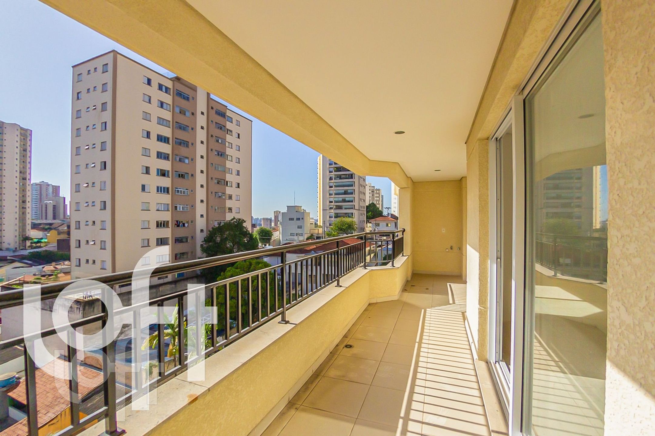 Apartamento à venda com 4 quartos, 205m² - Foto 19